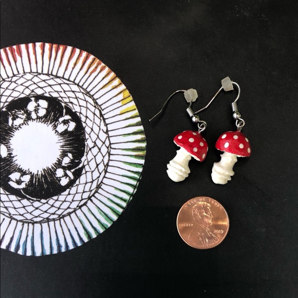 Mushroom Earrings - Picture 1 of 1